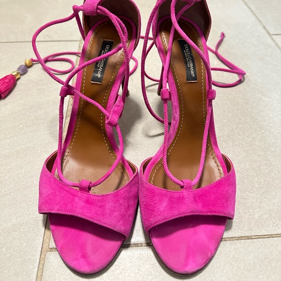 Dolce & Gabbana heels - Picture 1 of 3